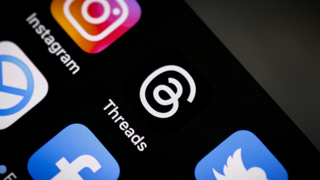 Social media icons.